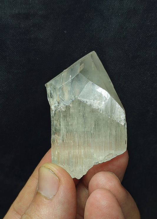 Natural spodumene crystal 52 grams