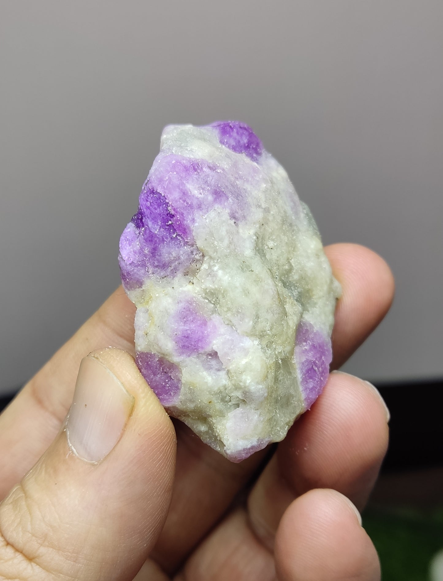 An amazing specimen hackmanite on matrix highly Tenebrescent 46 grams