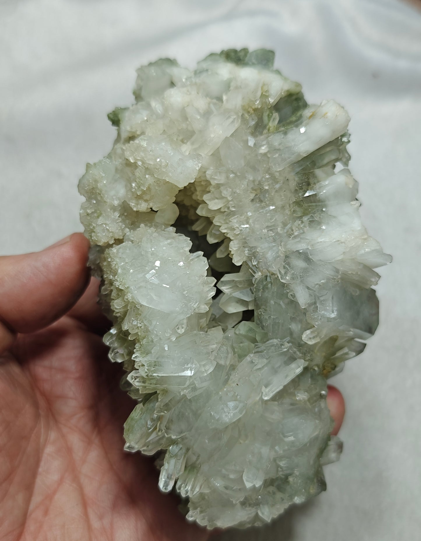 Chlorite Quartz crystals cluster 577 grams