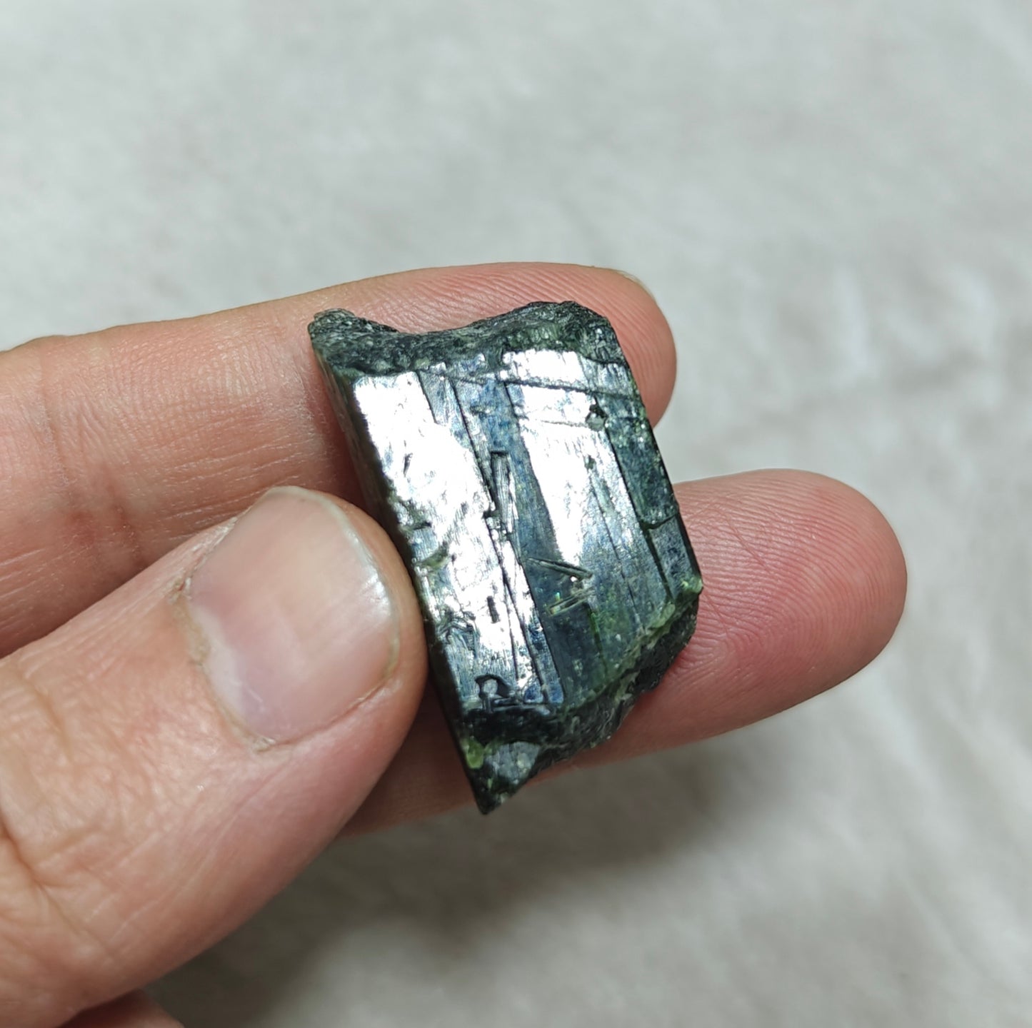 Natural diopside crystal 18 gram