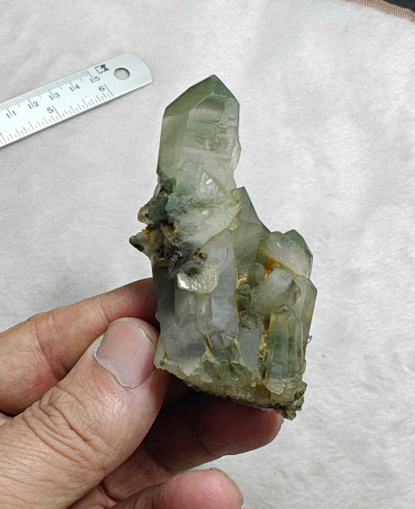 Natural terminated Chlorite Quartz cluster 67 grams