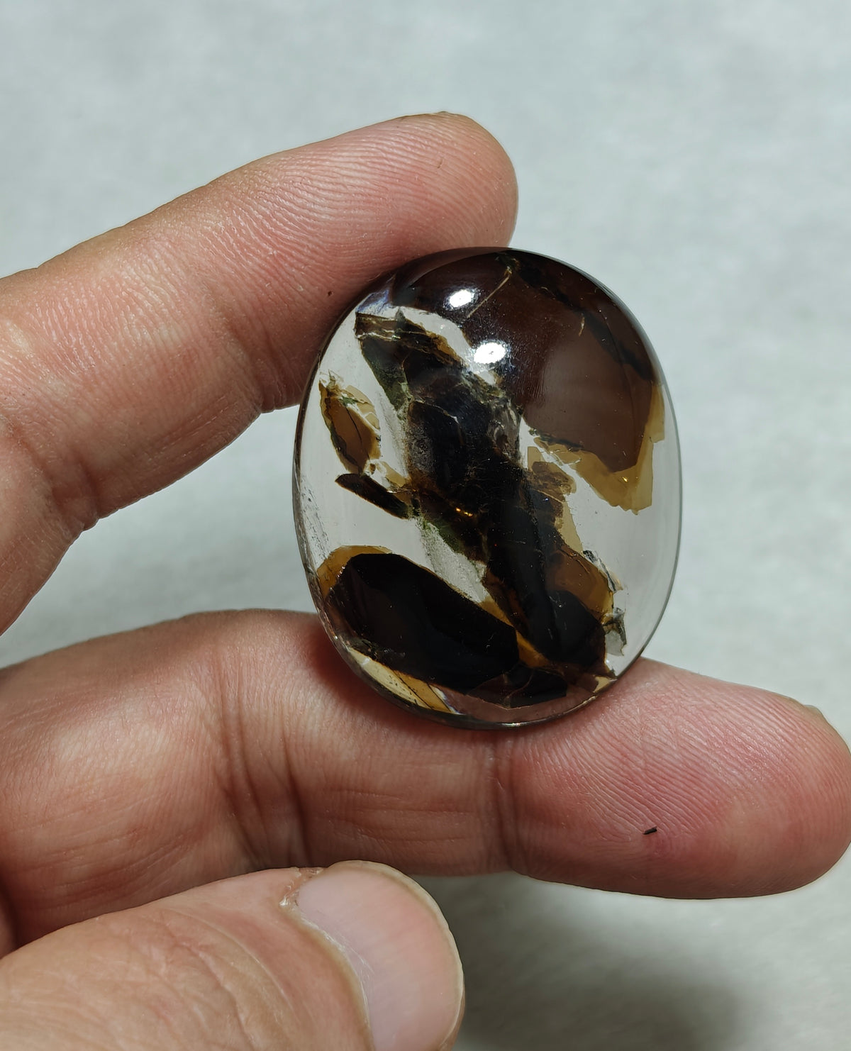 Mica included Quartz cabochon 88 carats