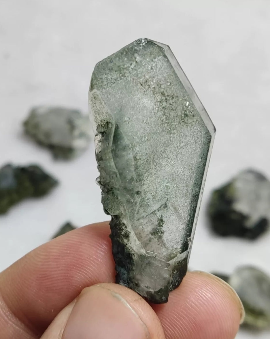 105 grams epidote quartz collection