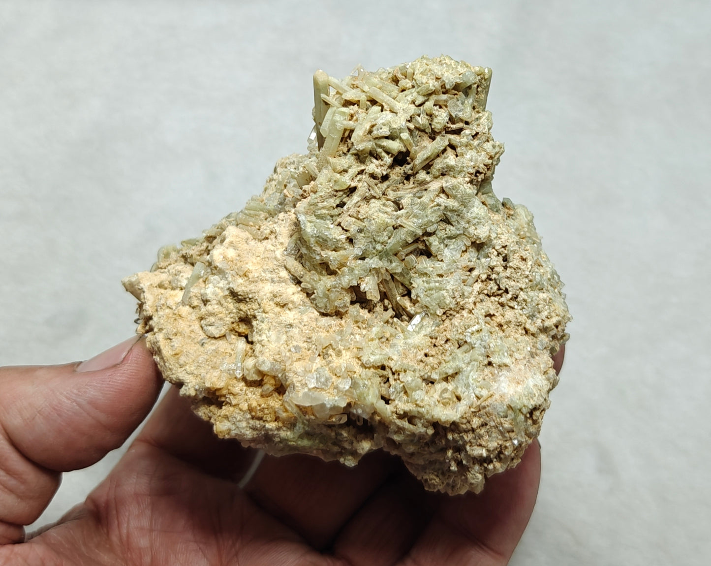 Chlorite Quartz crystals cluster 231 grams