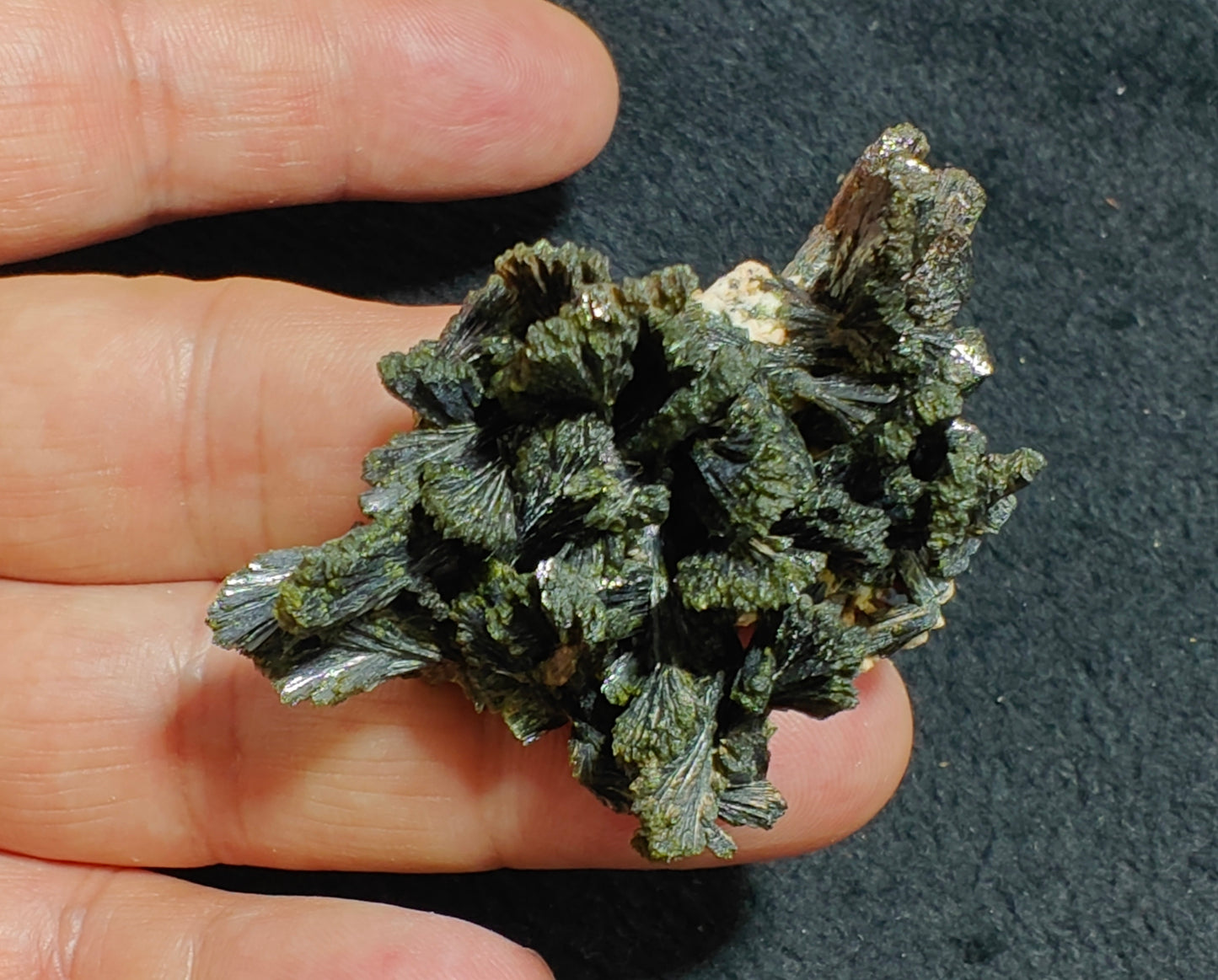 Natural epidote cluster on matrix 27 grams
