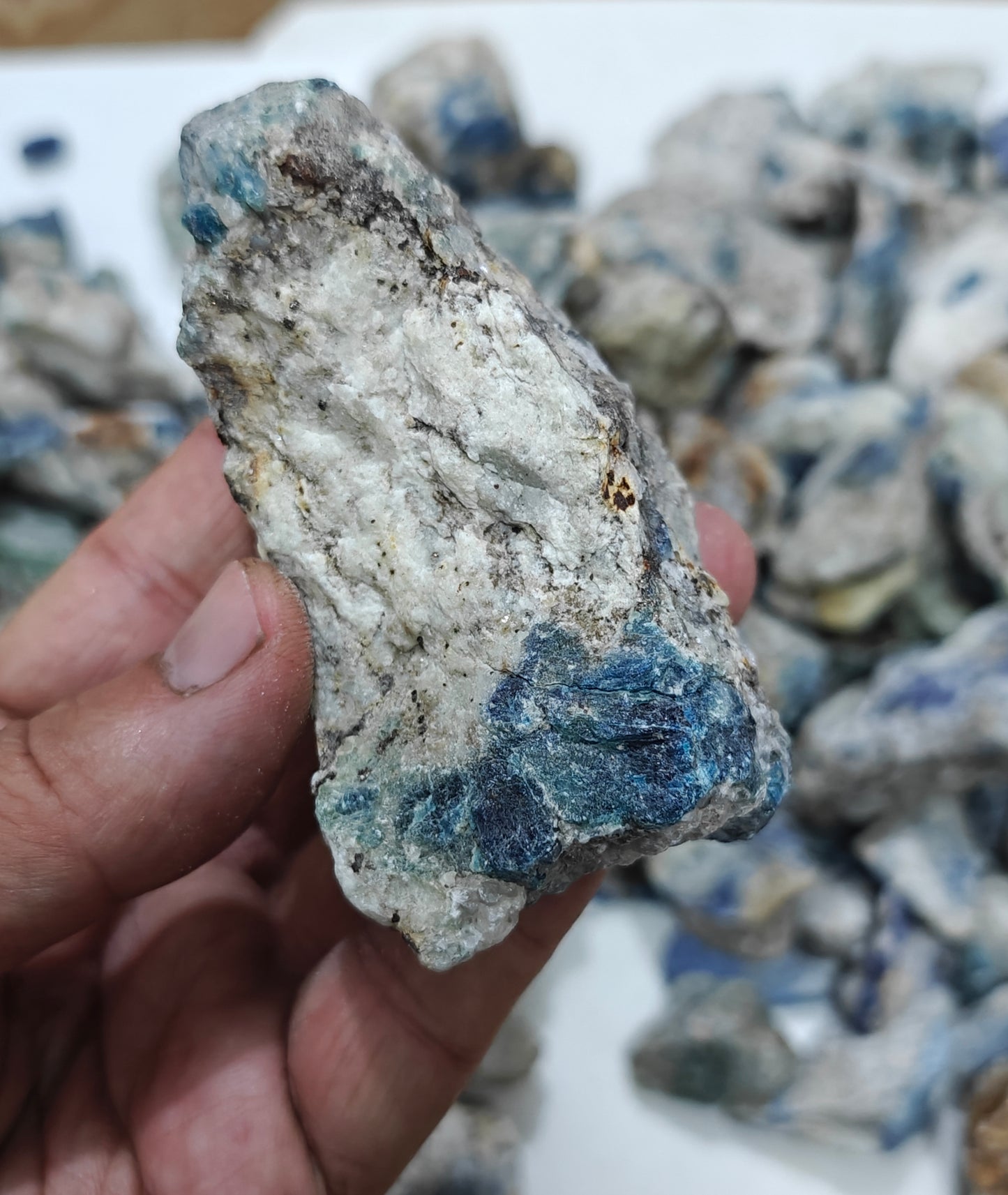 5kg fluorescent sodalite collection