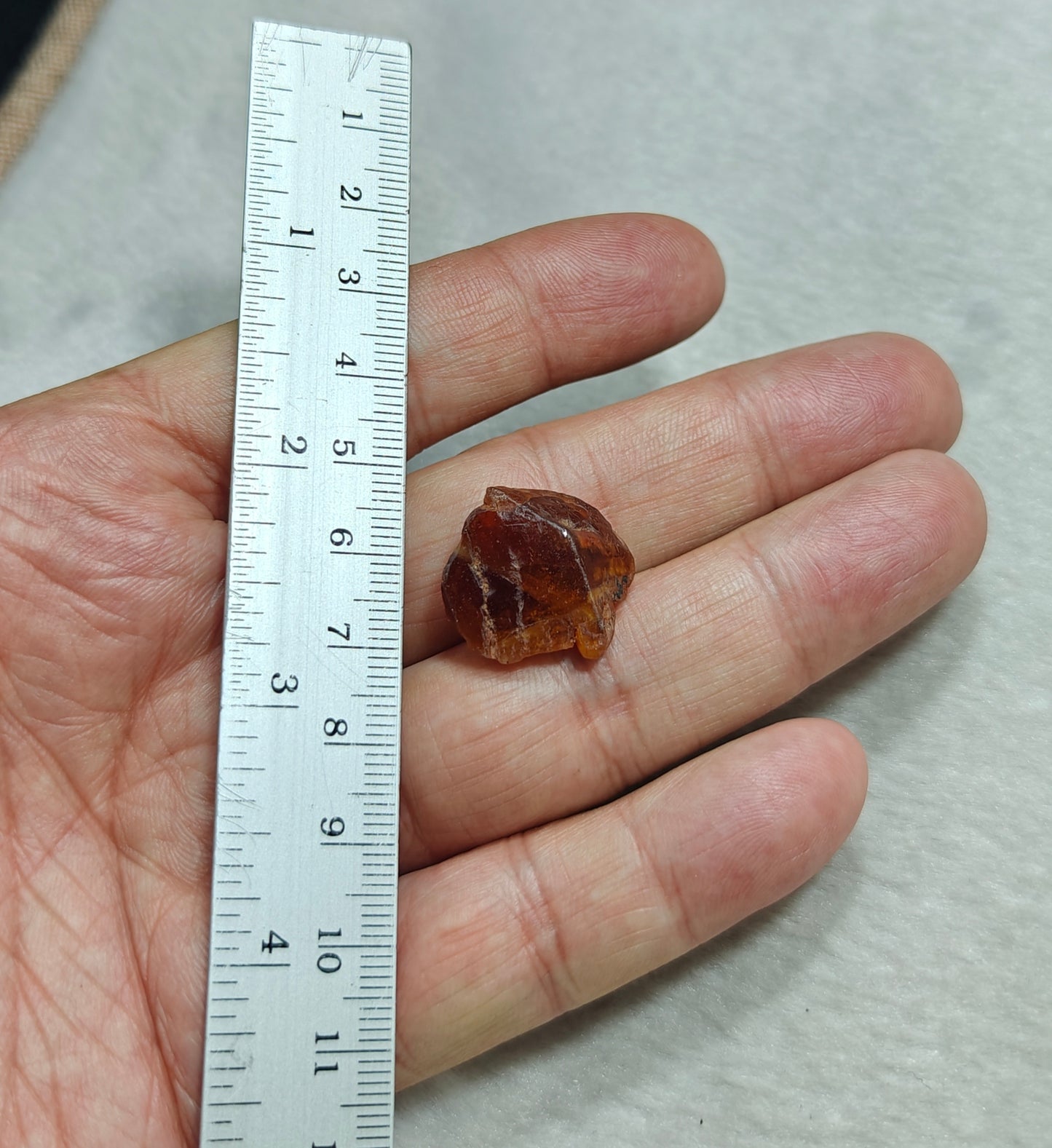 Natural bastnasite Bastnäsite crystal 8.5 grans