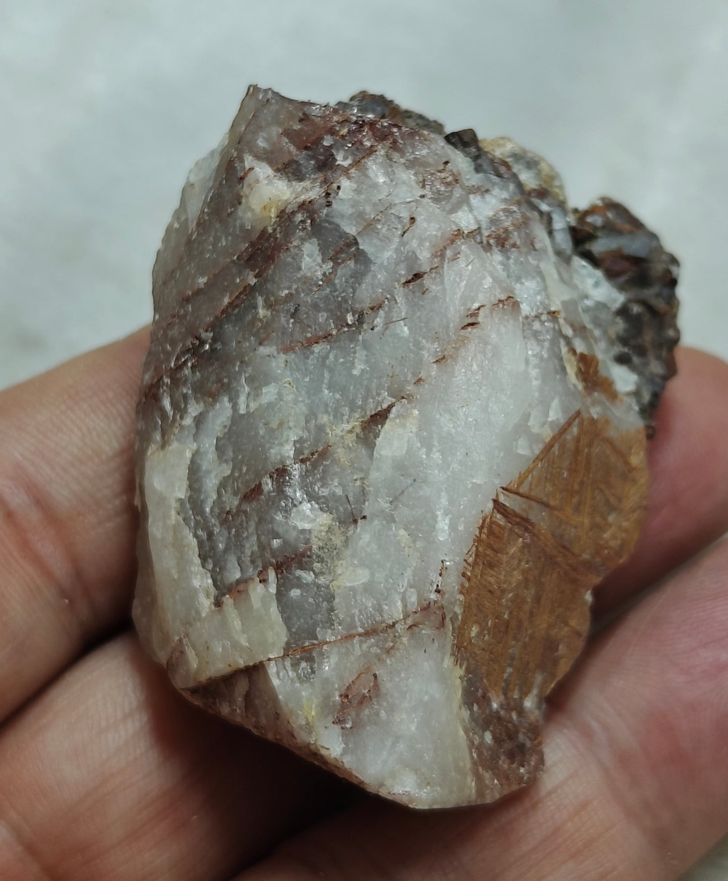 Natural Quartz Crystal with Rutiles Saginite and siderite inclusions 71 grams
