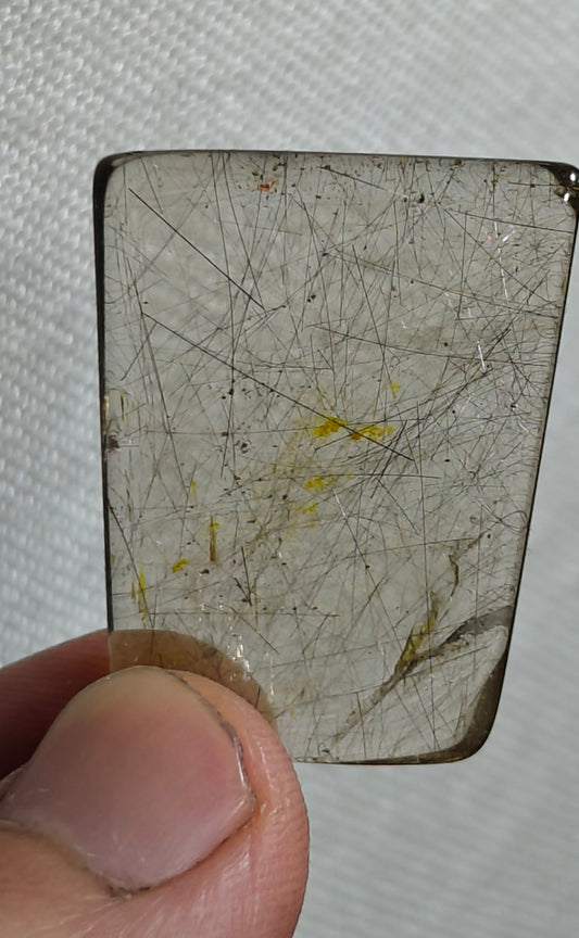 Rutiles included polished quartz 11 grams