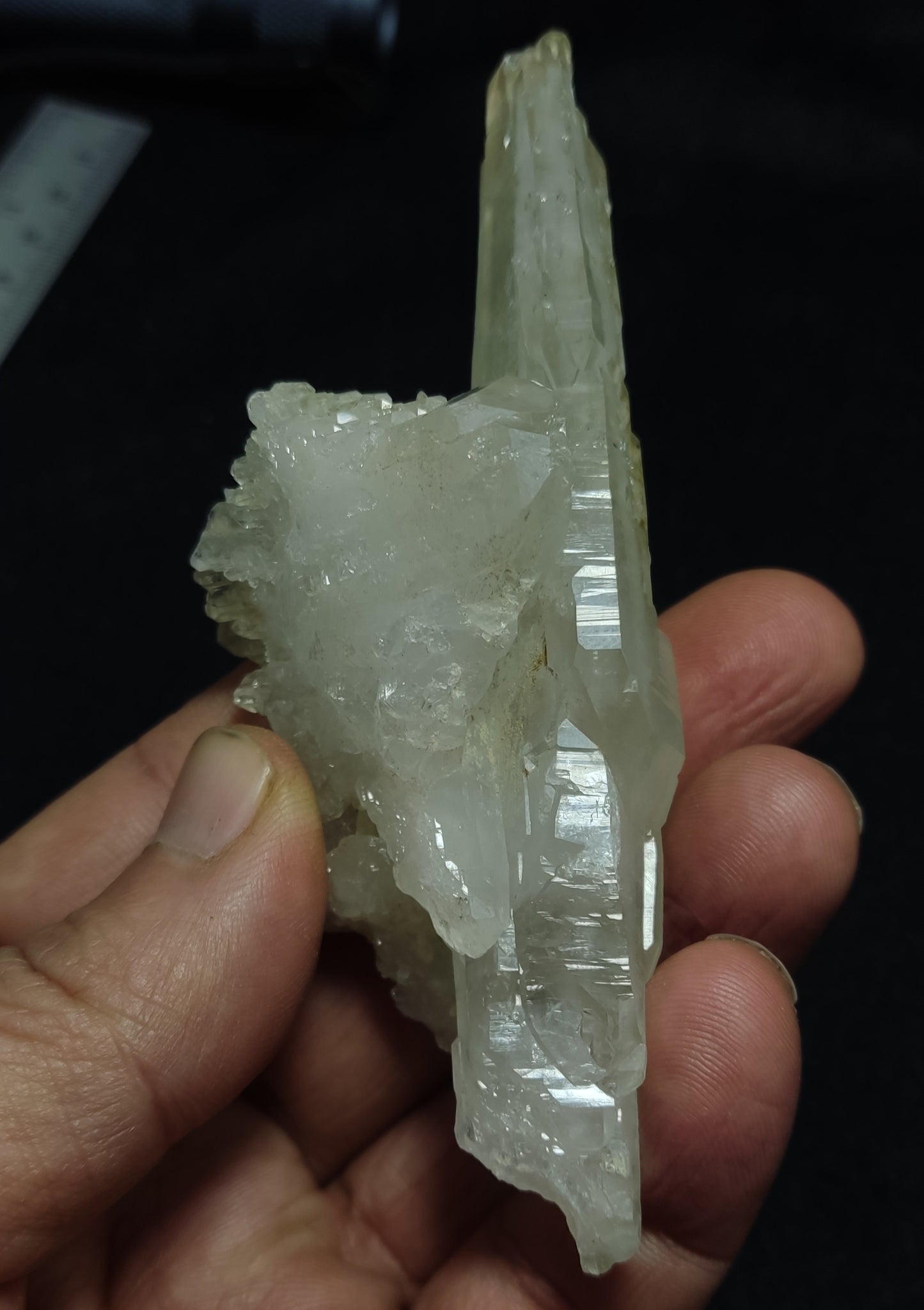 Faden/Chlorite Quartz Crystal 79 grams