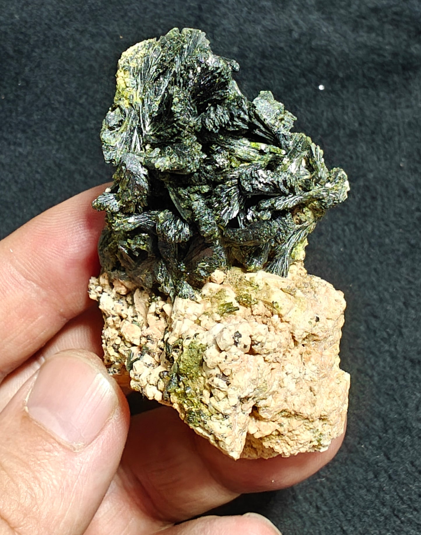Natural epidote cluster on matrix 77 grams