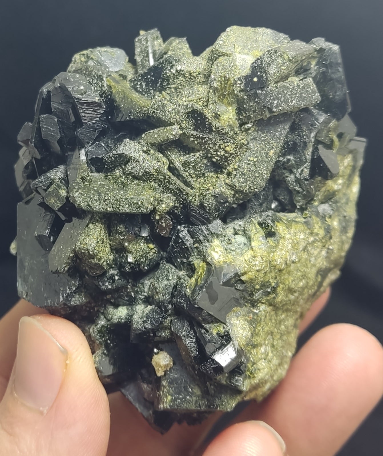Epidote cluster natural terminations 298 grams