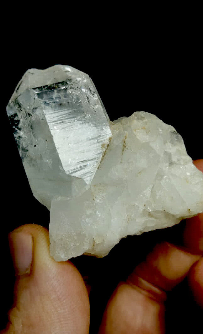 Feden Quartz Cluster 70 Grams.