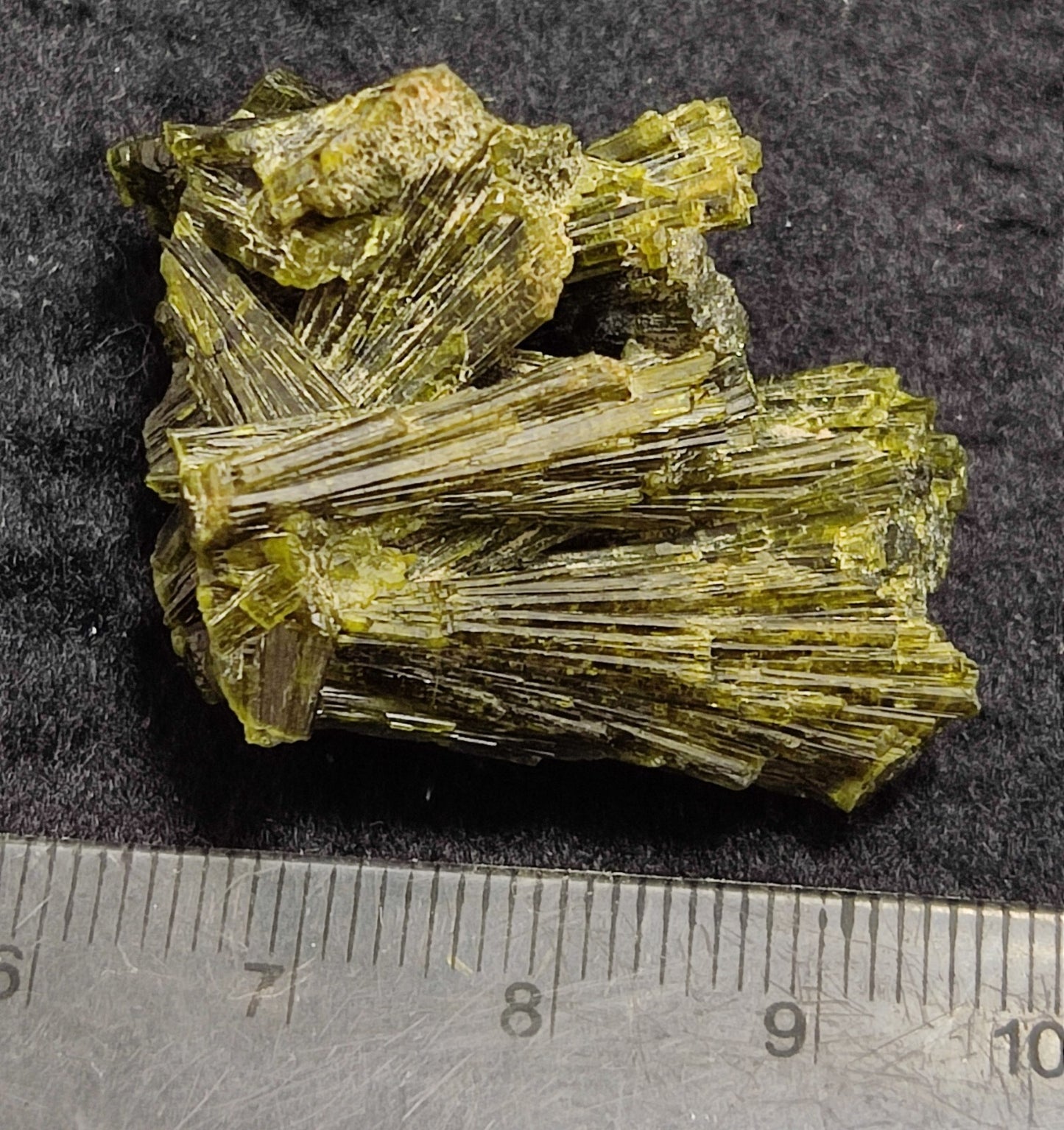 A very Aesthetic Natural beautifully terminated epidote specimen 20 grams