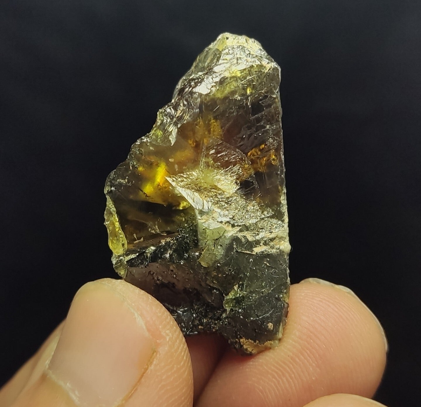 Natural Sphene Titanite Crystal 13 grams