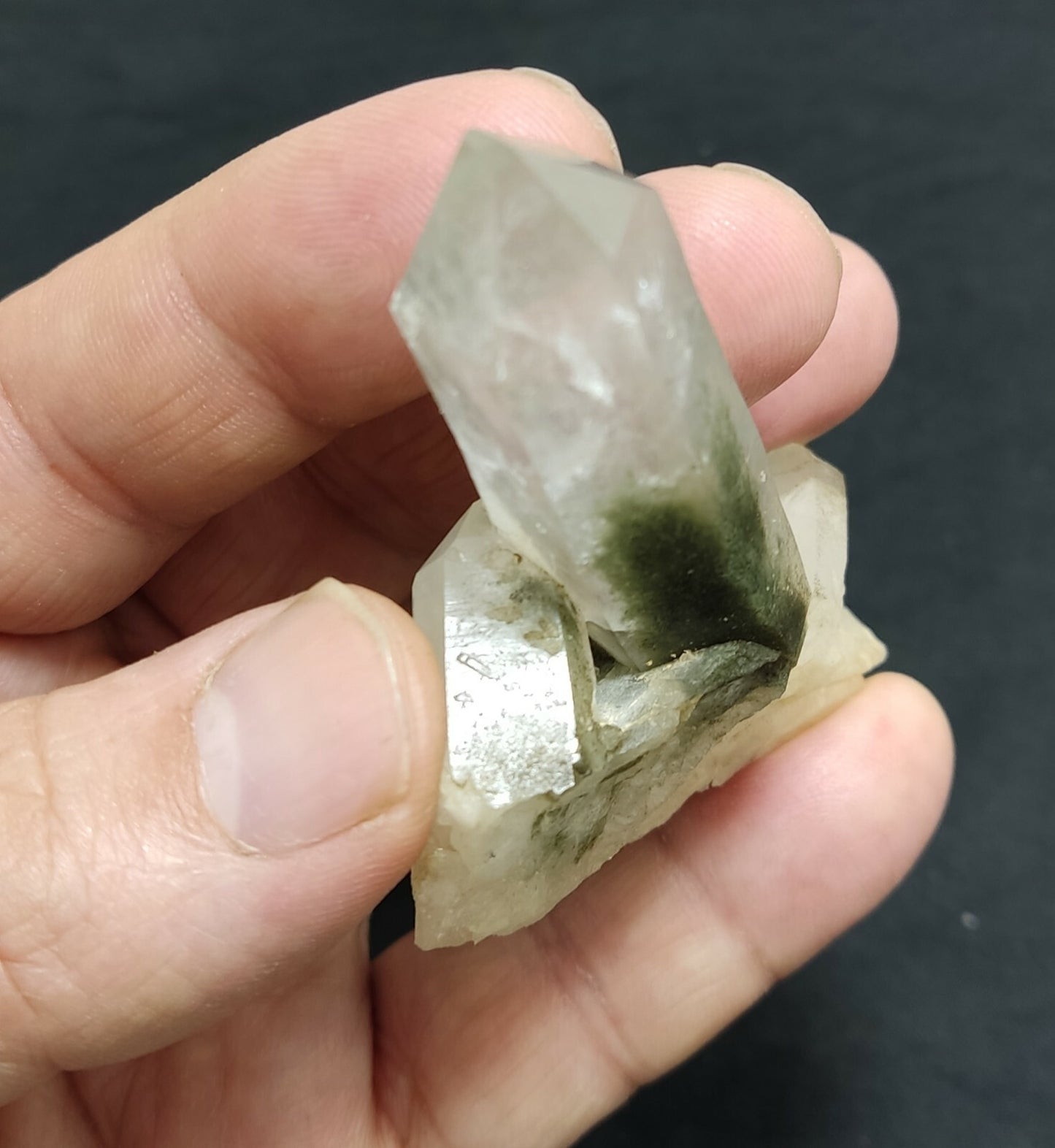 A very Aesthetic Natural beautifully terminated Chlorite Quartz crystal 54 grams