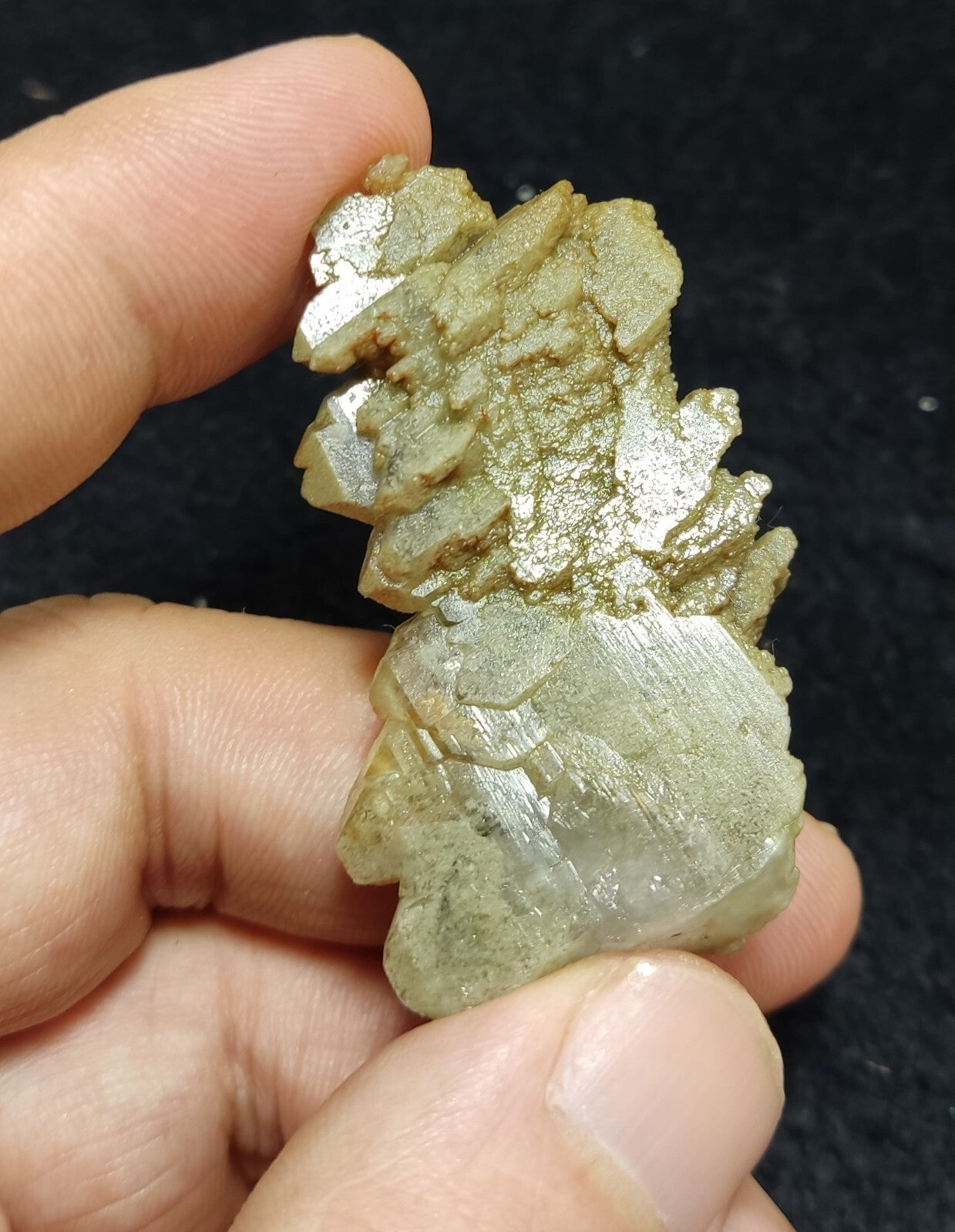 An Aesthetic specimen of chlorite quartz 24 grams