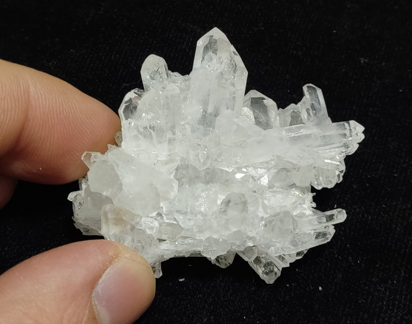 An Aesthetic terminated Quartz cluster 37 grams