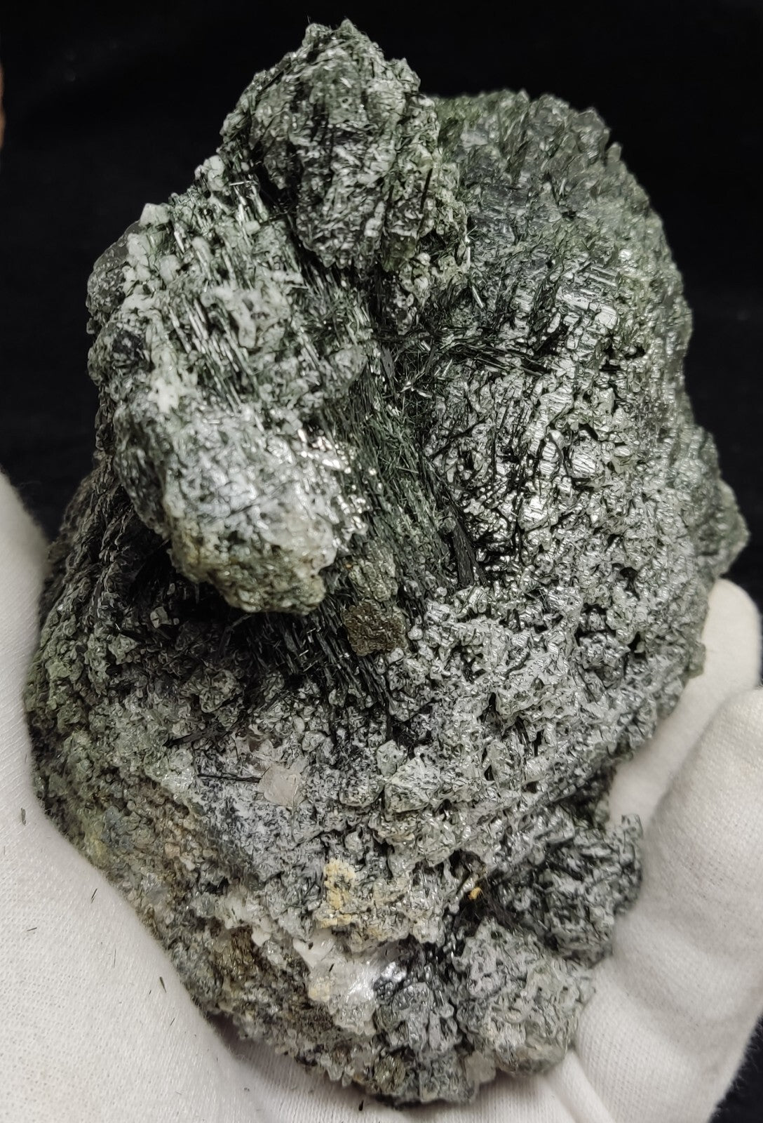 An Aesthetic Natural terminated Chlorite Quartz crystal specimen 1260 grams