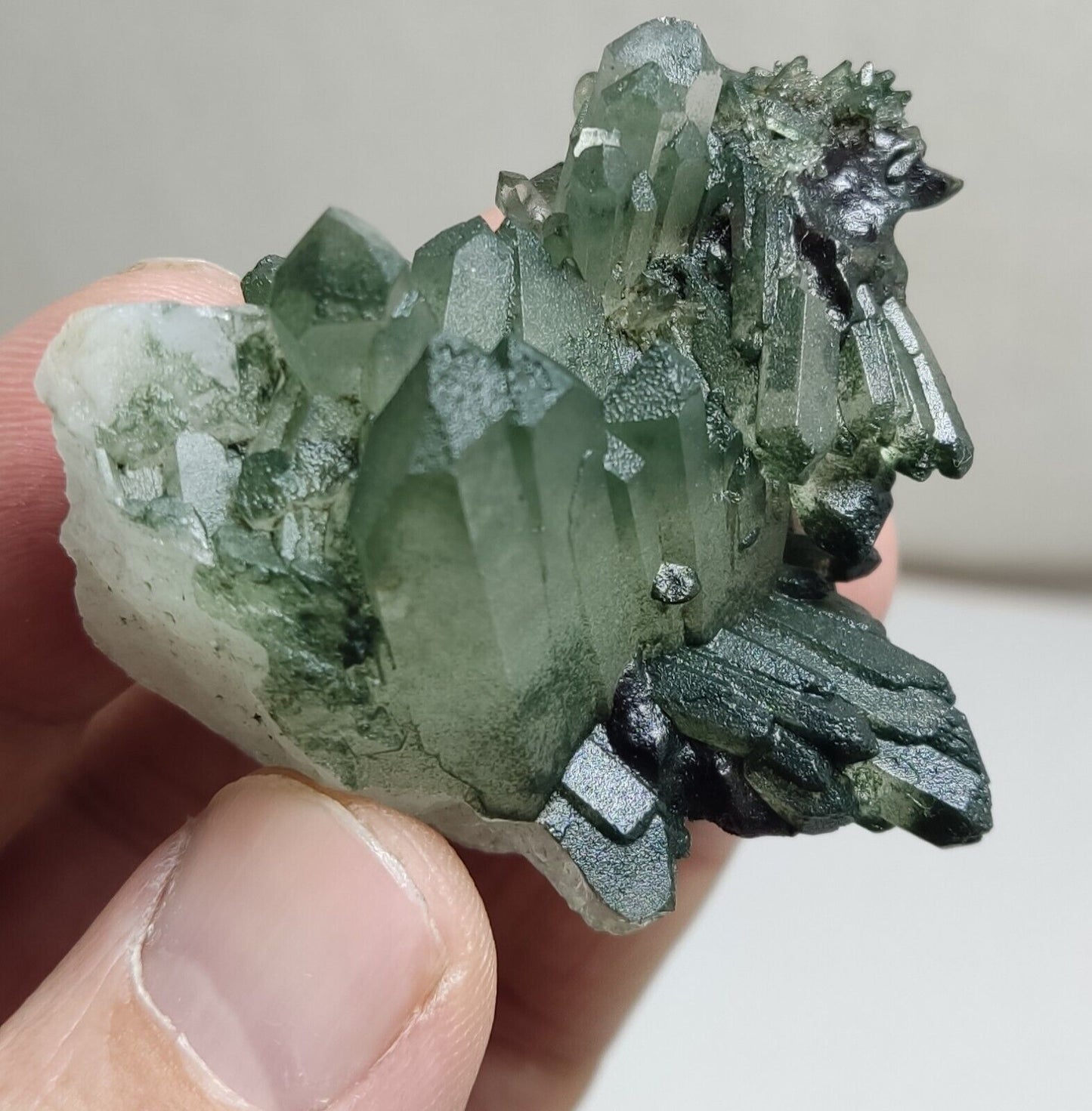 An Aesthetic Natural beautifully terminated Chlorite Quartz cluster 57 grams