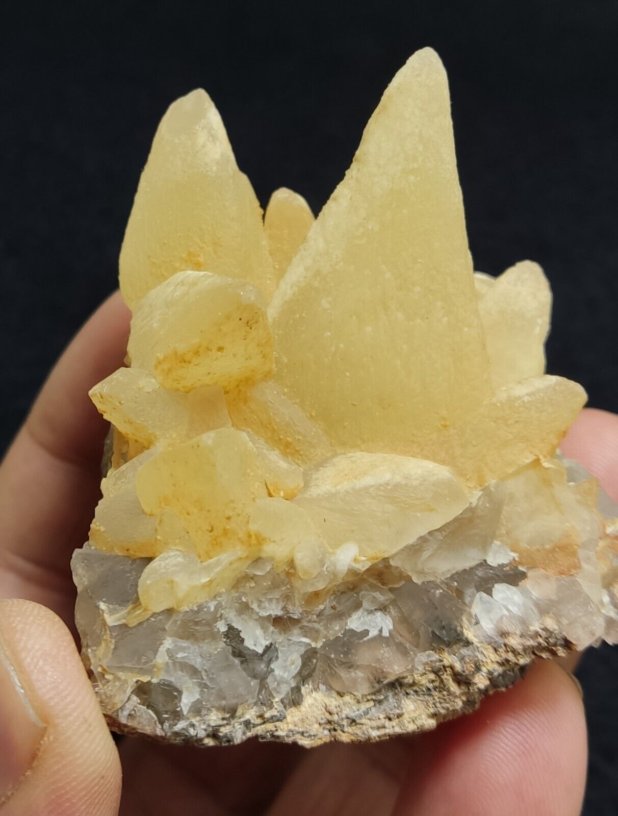 An Aesthetic Naturally terminated specimen of dogtooth calcite 188 grams