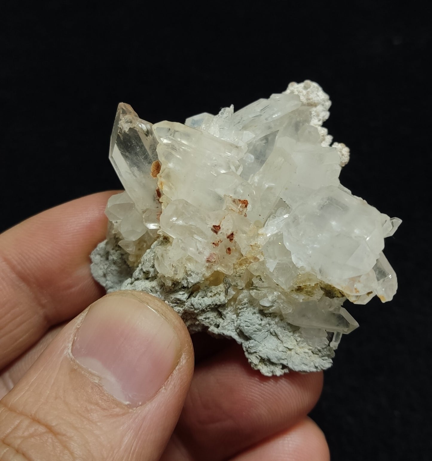 An Aesthetic specimen of terminated Quartz crystals on matrix 37 grams