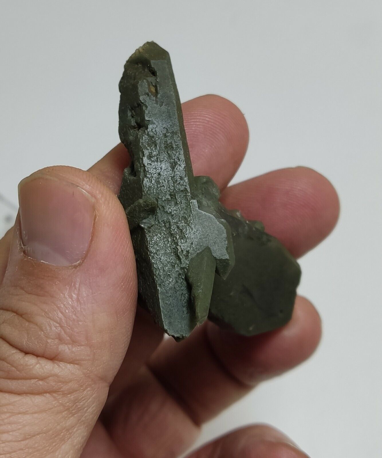 A very Aesthetic Natural beautifully terminated Chlorite Quartz crystal 32 grams