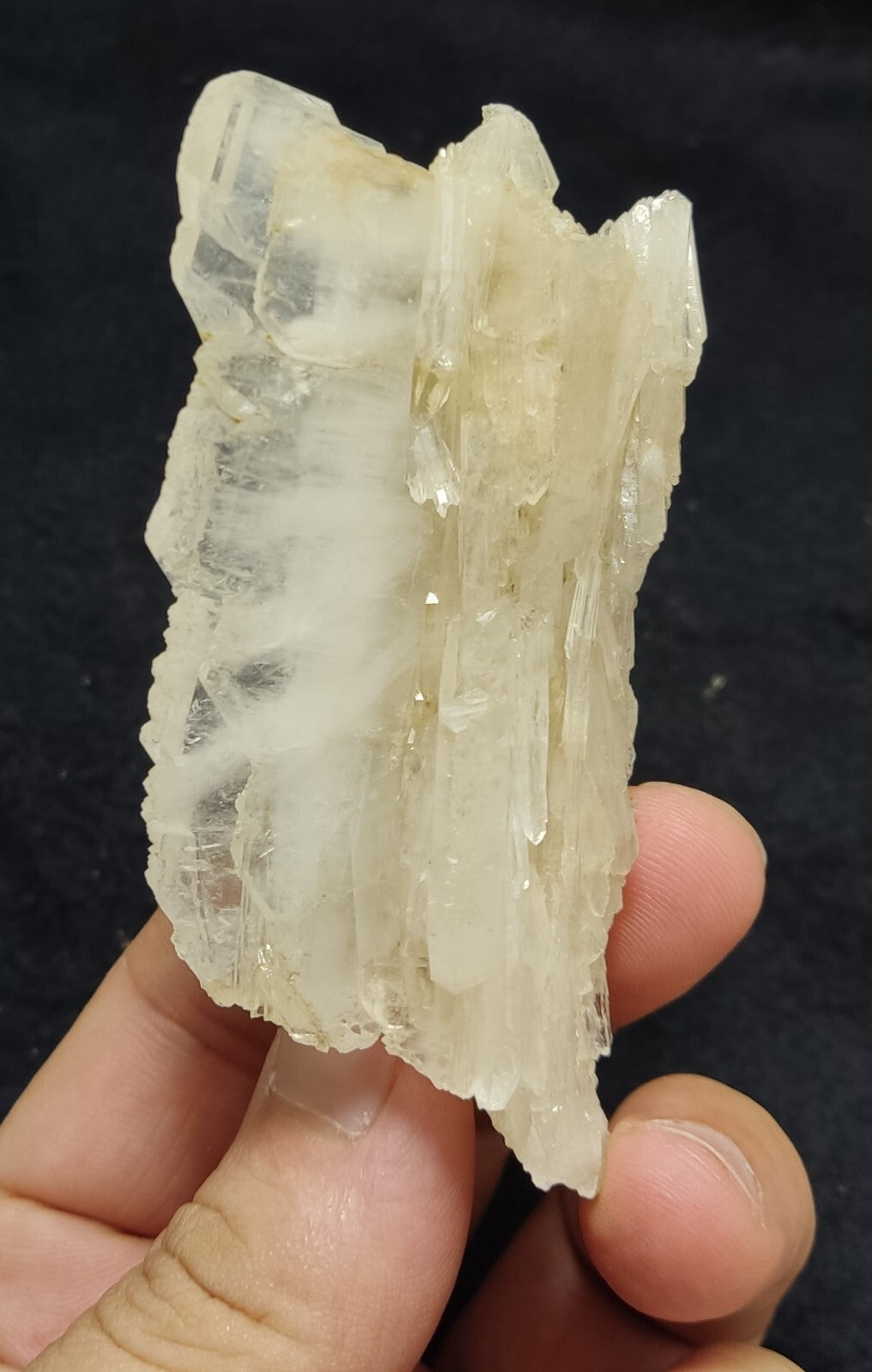 An Aesthetic terminated faden Quartz specimen 102 grams