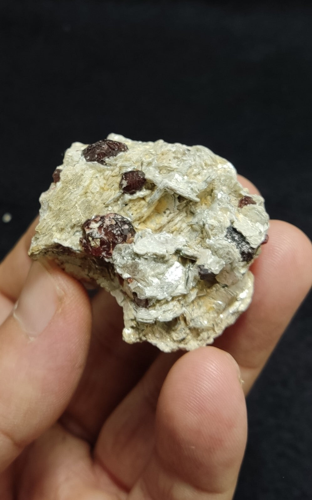 An aesthetic specimen of spessartine garnets on muscovite 59 grams