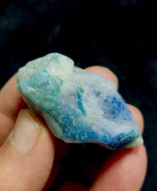 Natural Hackmanite /lazurite 30 Grams.