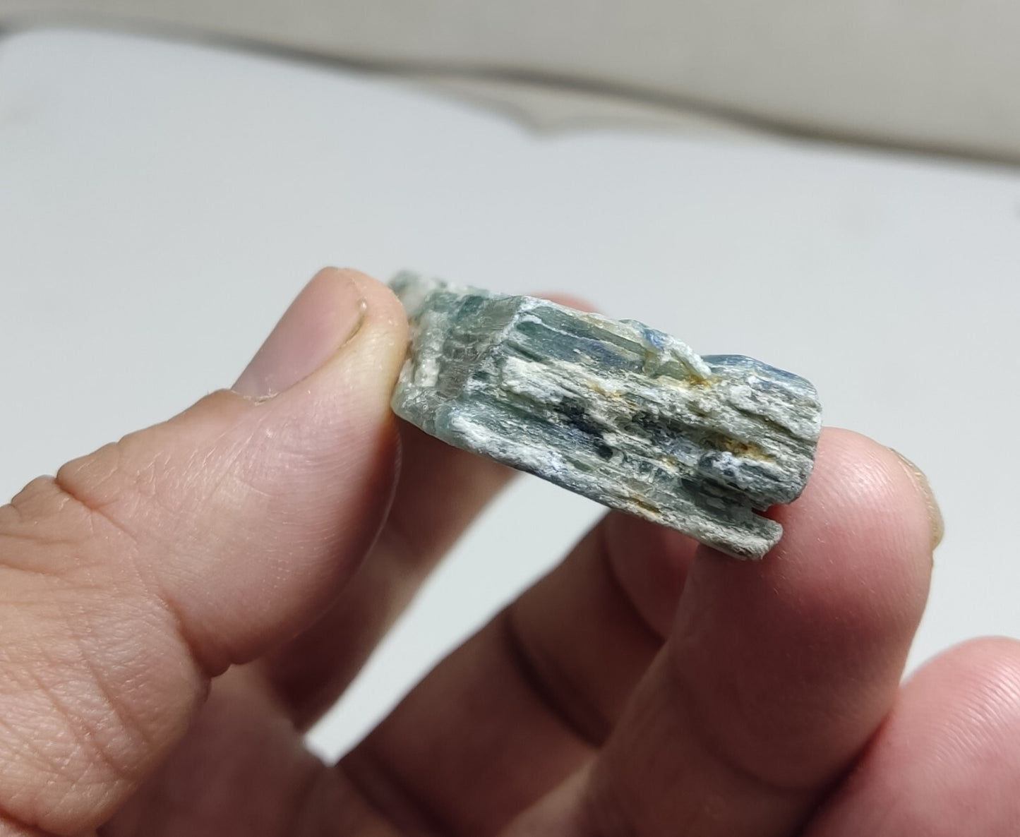An Aesthetic specimen of blue kyanite crystal 91 grams