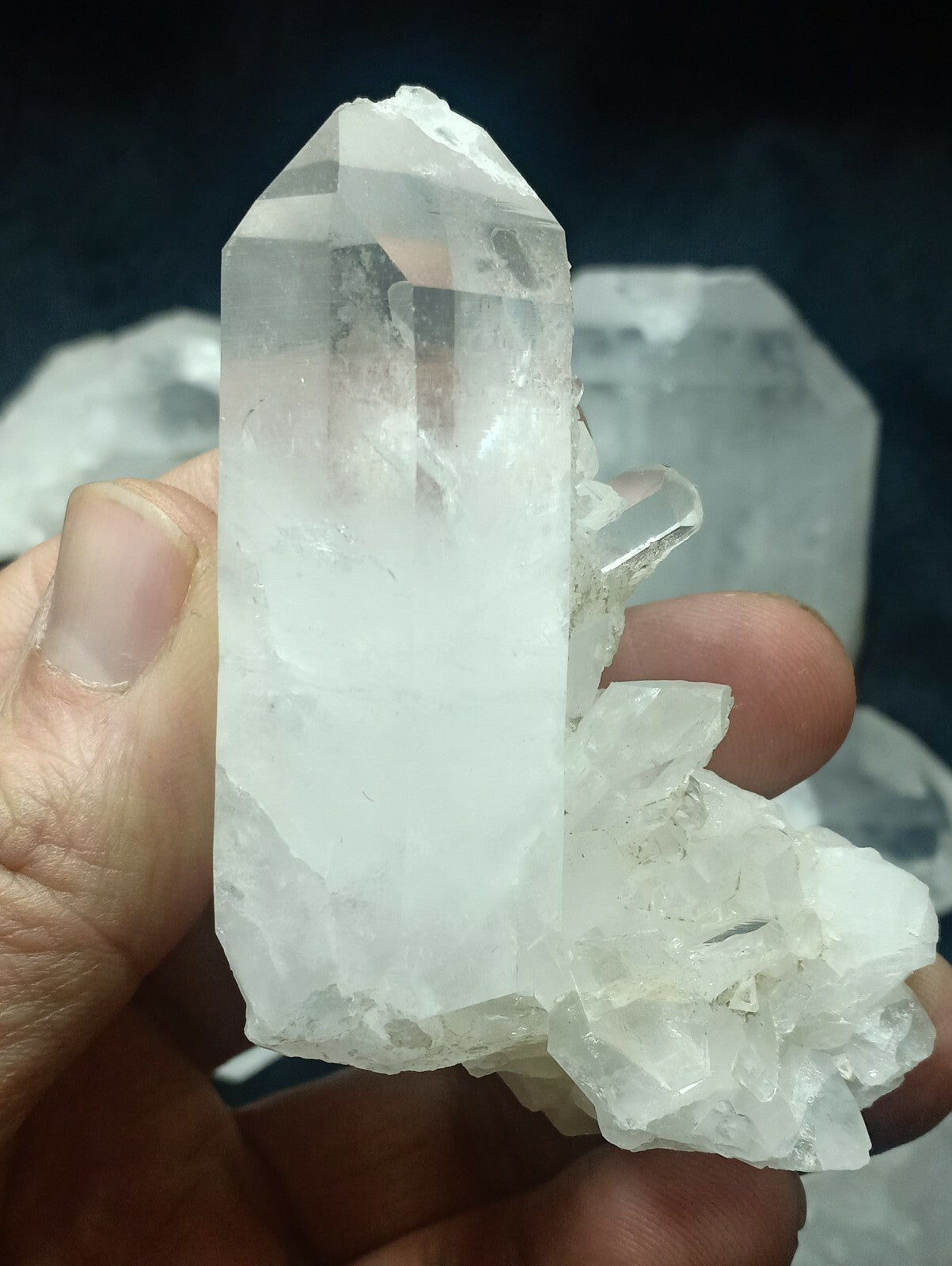 1180 grams clear quartz Crystals 13 pieces lot