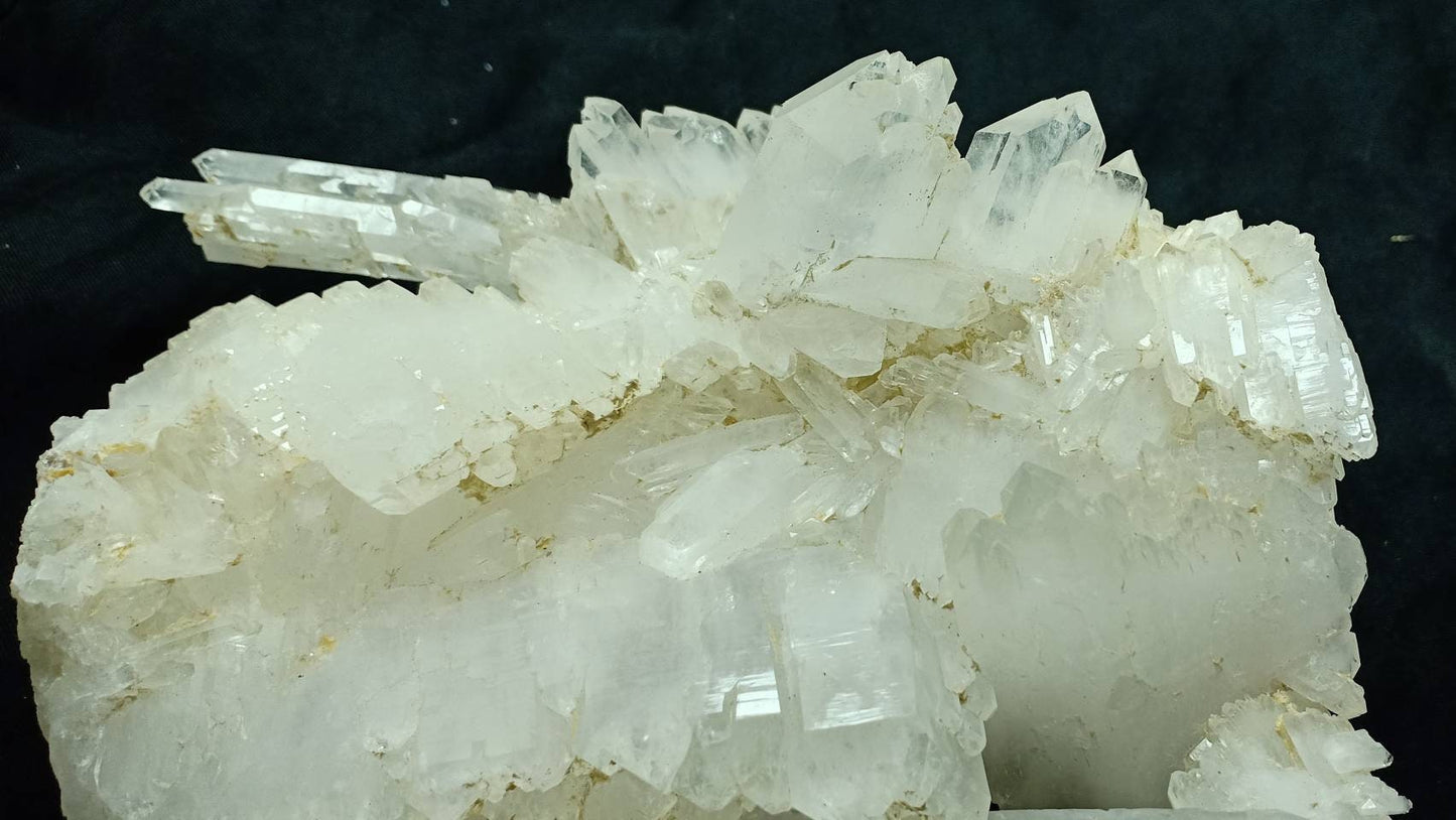 Single beautiful aesthetic Large Faden Quartz Crystal 1140 grams