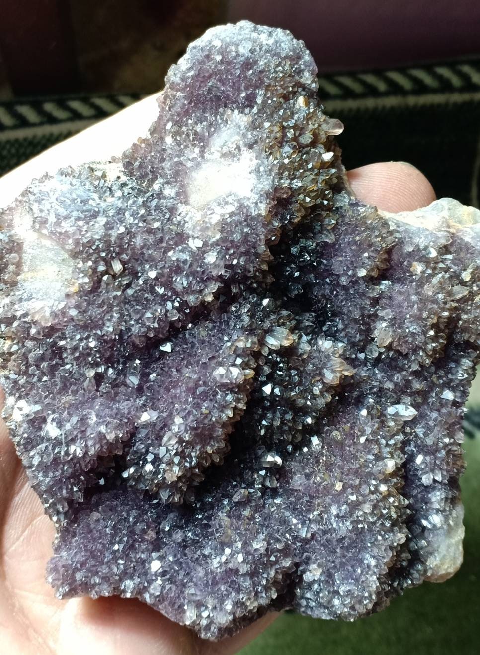 Drusy Amethyst crystals plate with perfect terminations