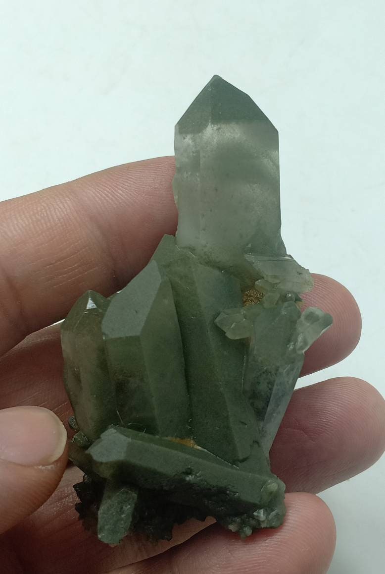 An Aesthetic Natural crystals cluster of beautifully terminated Chlorite Quartz 67 grams
