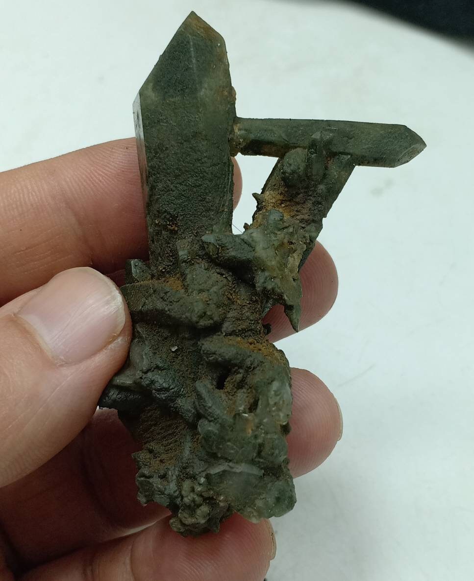 An Aesthetic Natural crystals cluster of beautifully terminated Chlorite Quartz 42 grams