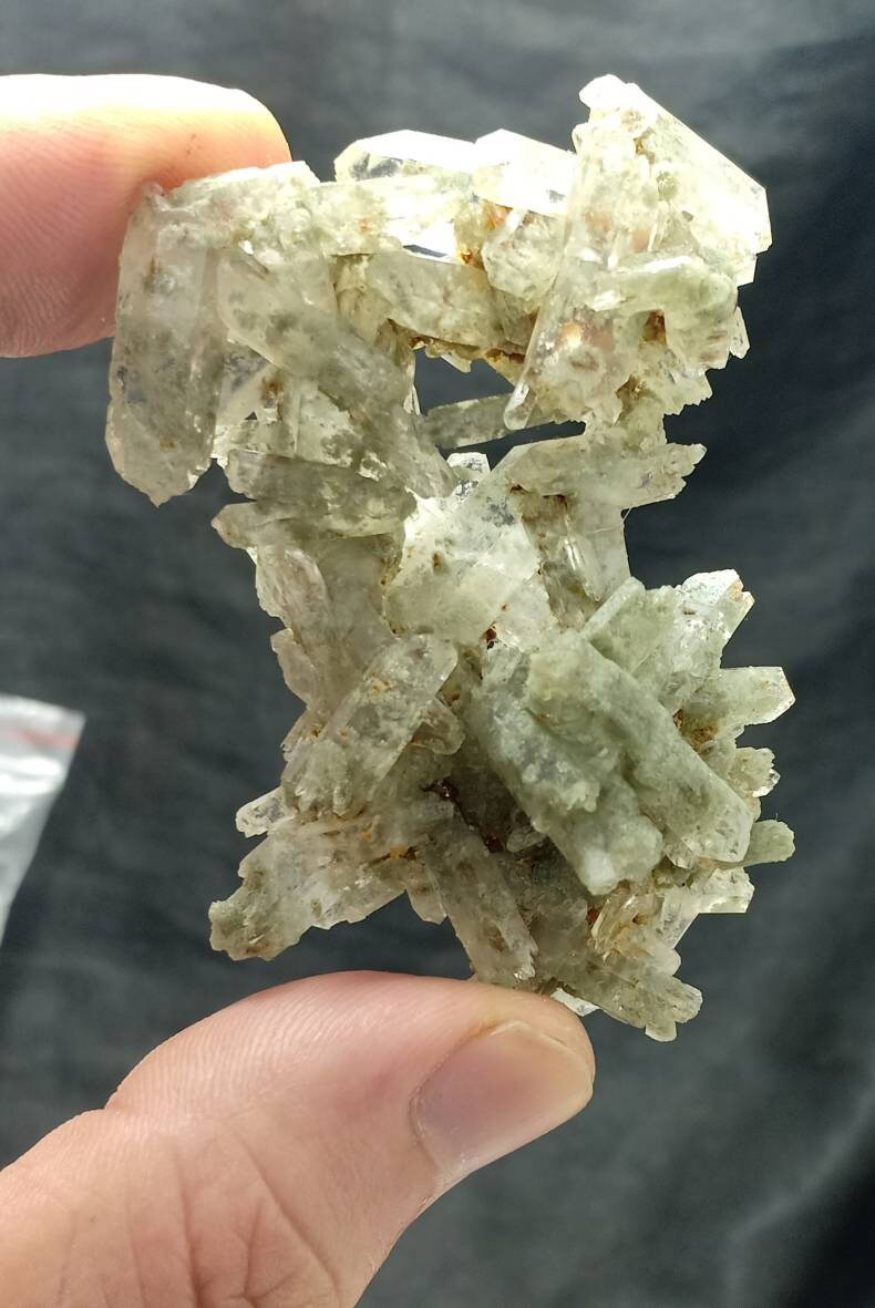 Chlorite Quartz crystals cluster 43 grams