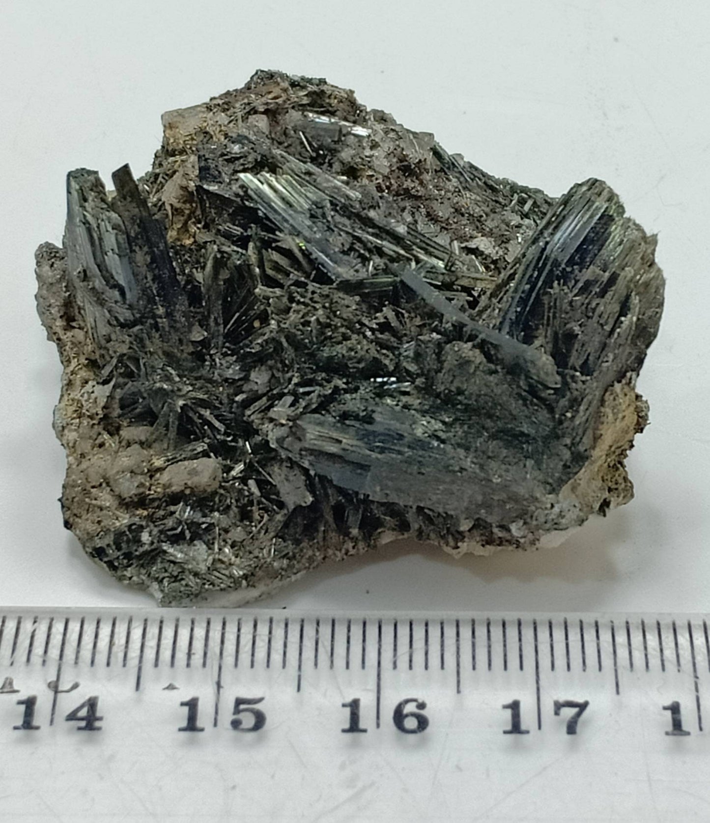 Natural Aegirine cluster 32 grams