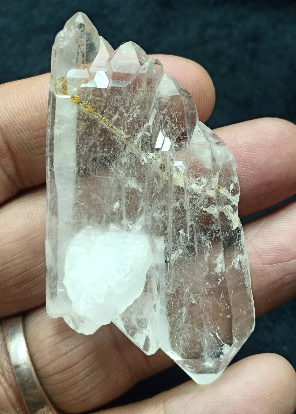 Single beautiful aesthetic specimen of clear quartz crystals with Faden and chlorite inclusions 43 grams