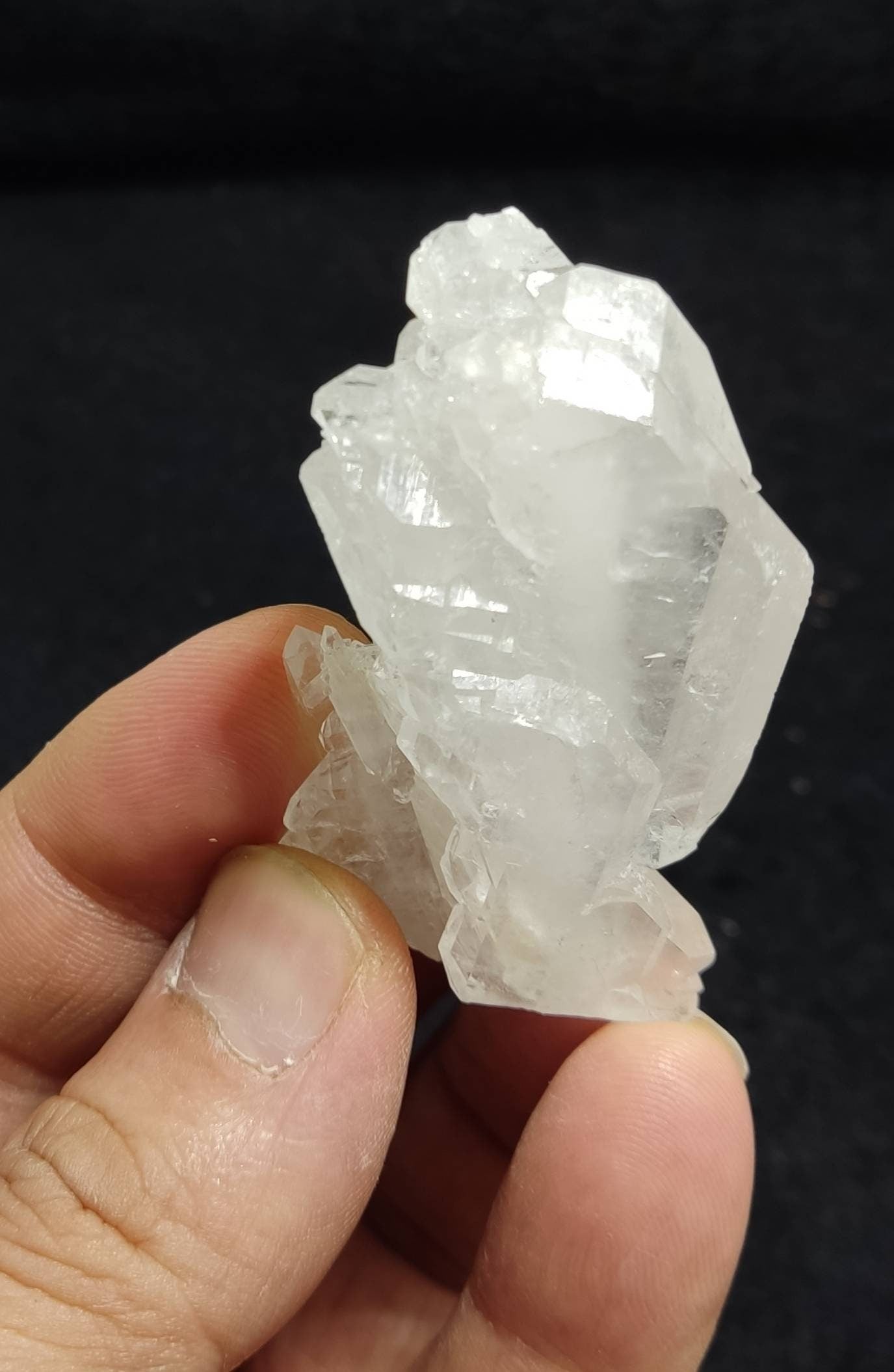 Single beautiful terminated Faden Quartz crystals specimen 44 grams
