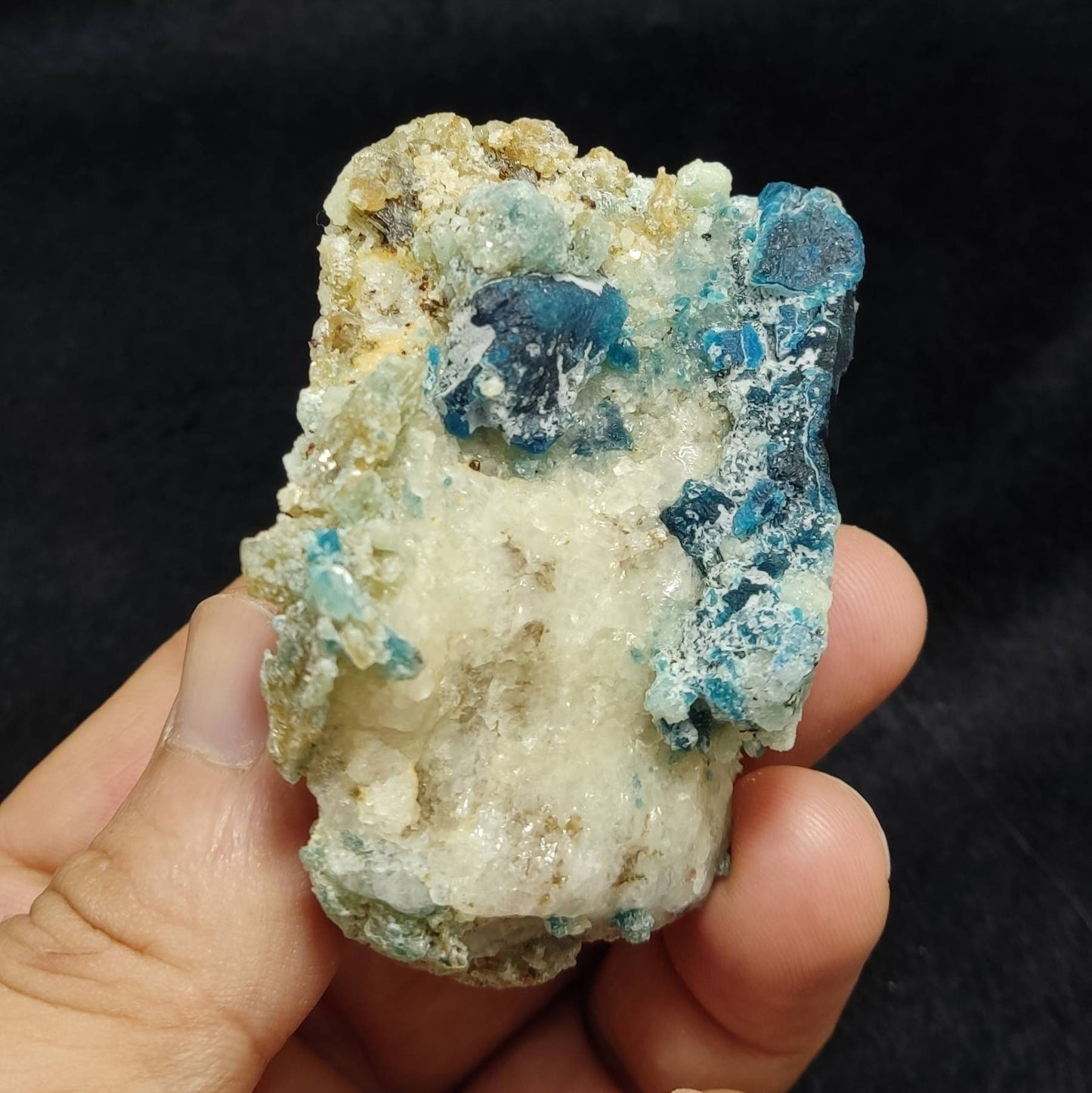 Amazing specimen of fluorescent Lazurite on matrix 167 grams