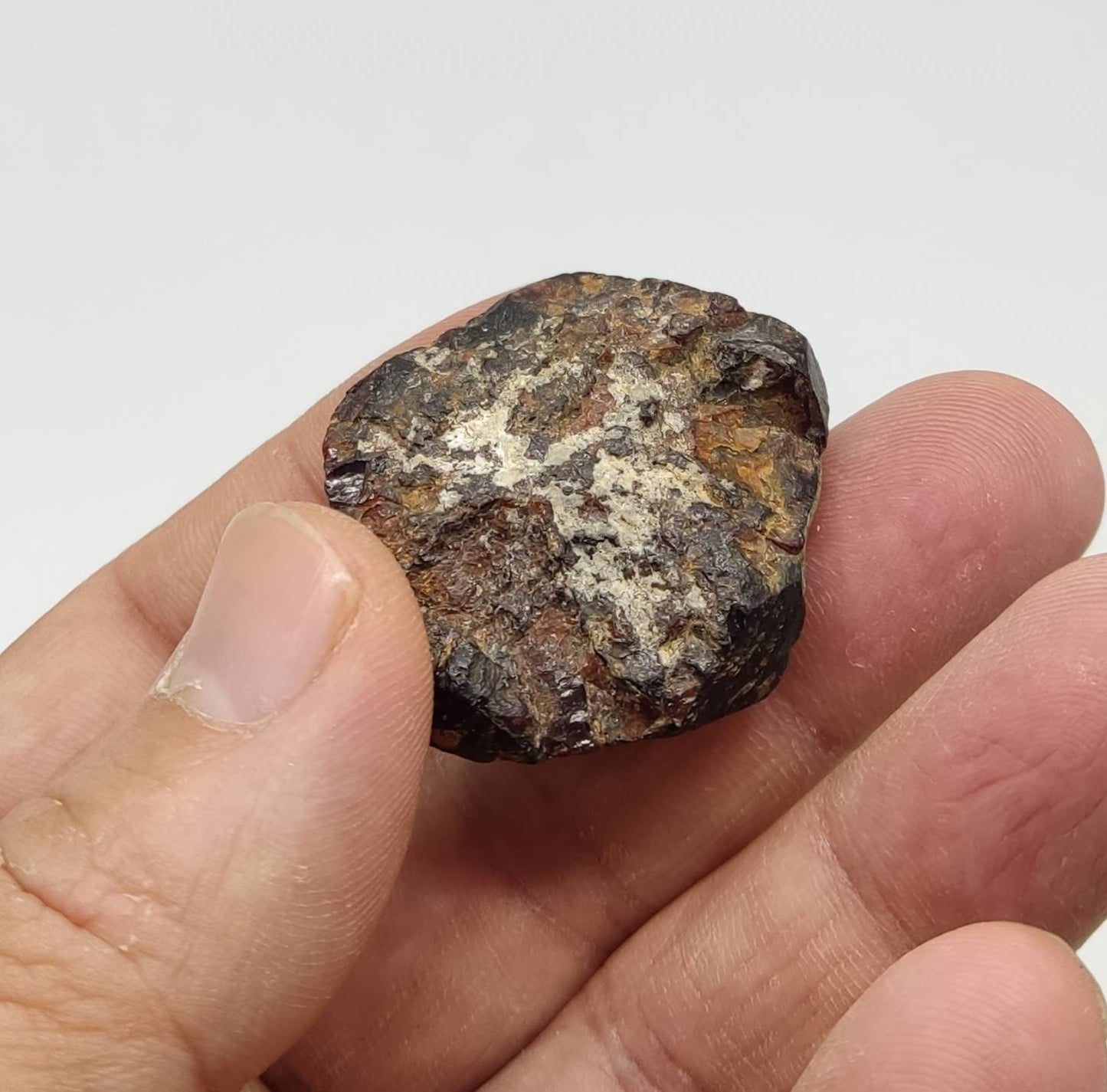 Almandine garnet crystal 38 grams
