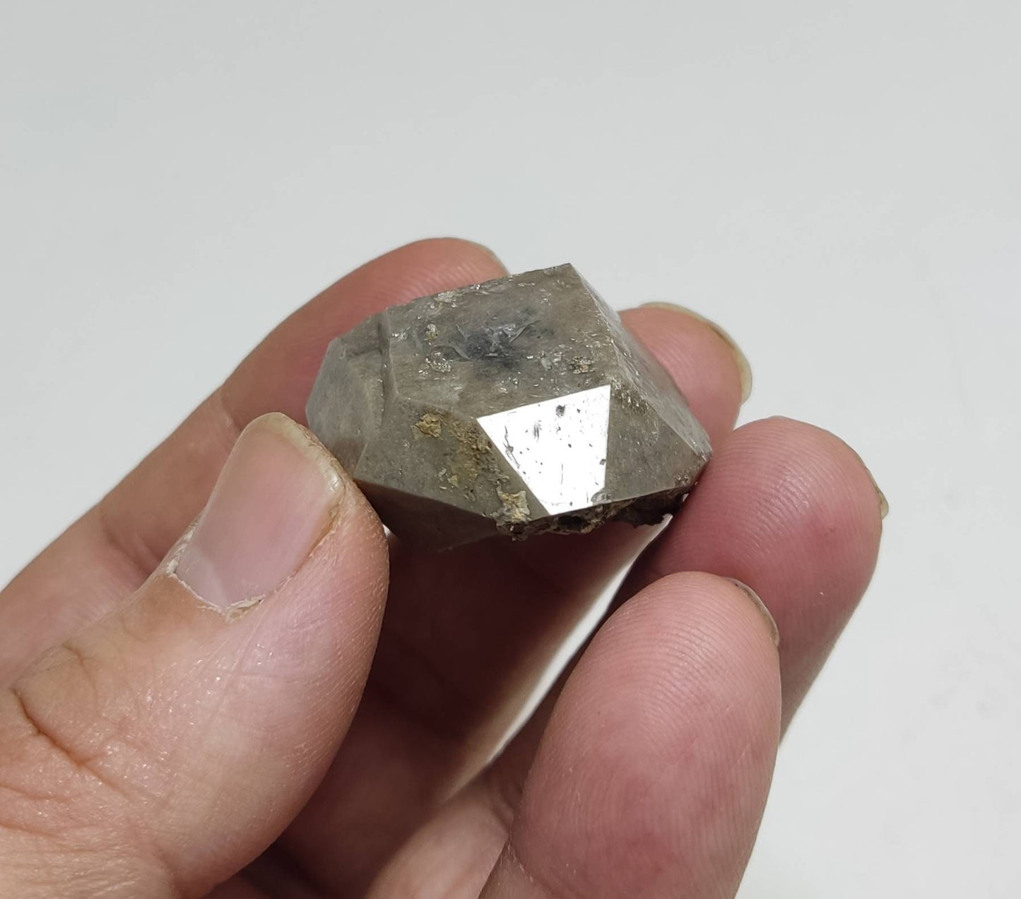 An amazing specimen of terminated lodolite-chlorite quartz 28 grams
