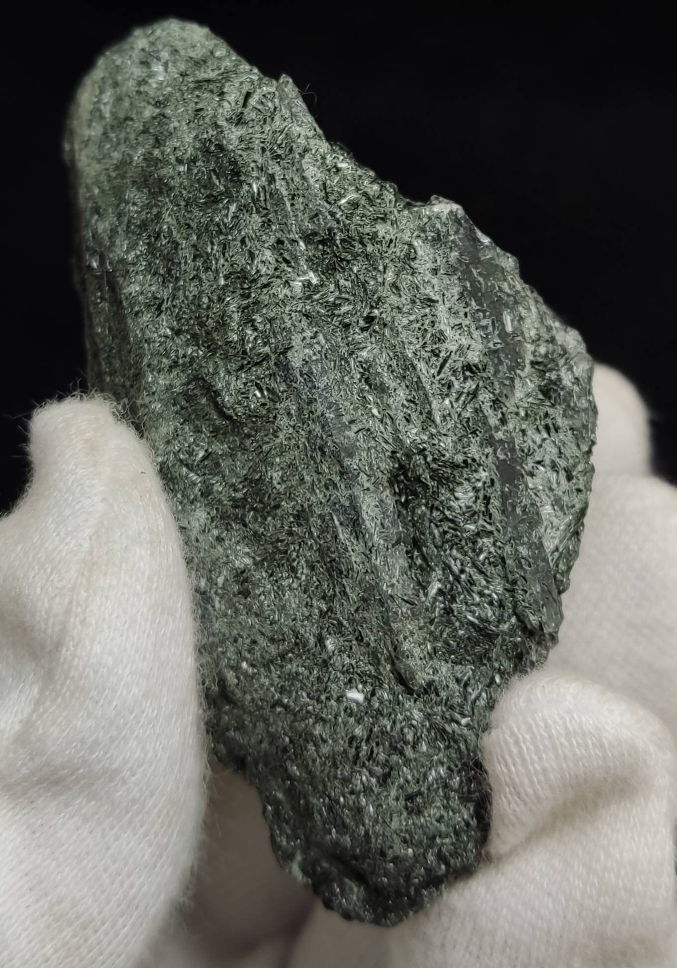 An Aesthetic Natural Chlorite Quartz specimen 138 grams