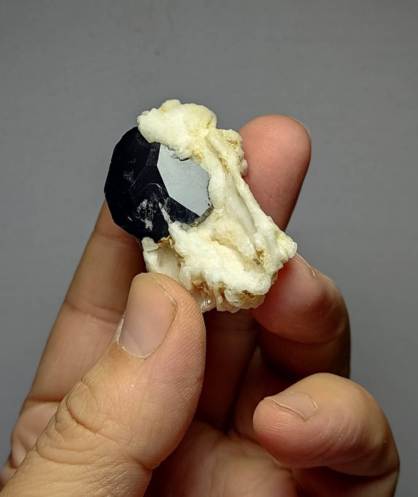 An Aesthetic Natural Tourmaline crystal with Albite 67 grams