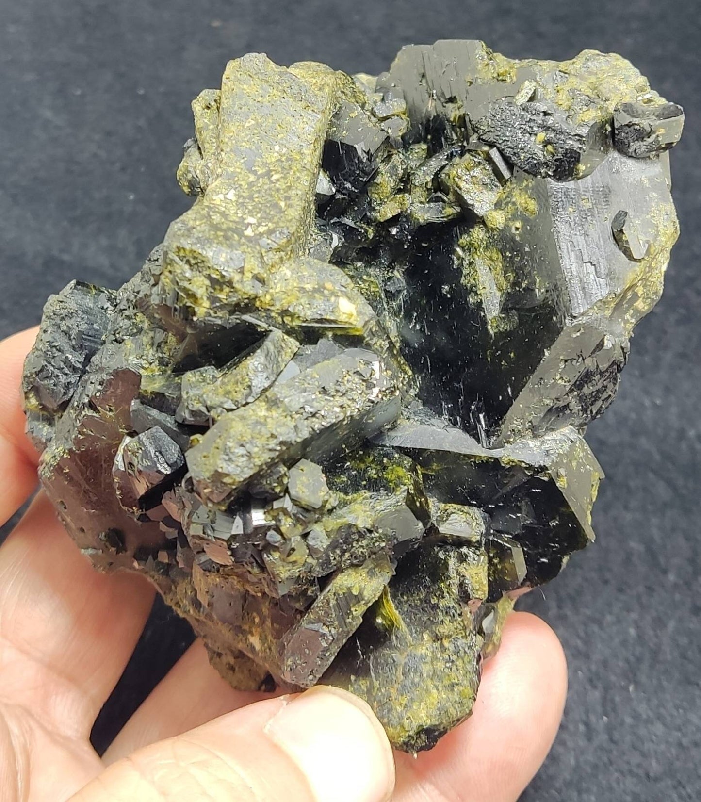 An Amazing specimen of lusterous Epidote 859 grams
