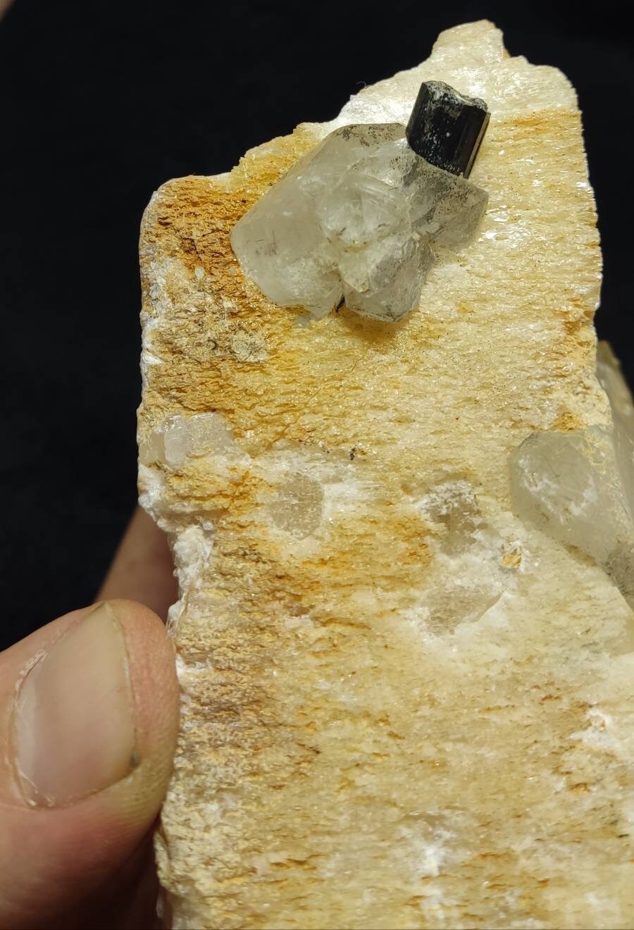 An aesthetic specimen of Albite, quartz and Tourmaline Crystals 539 grams