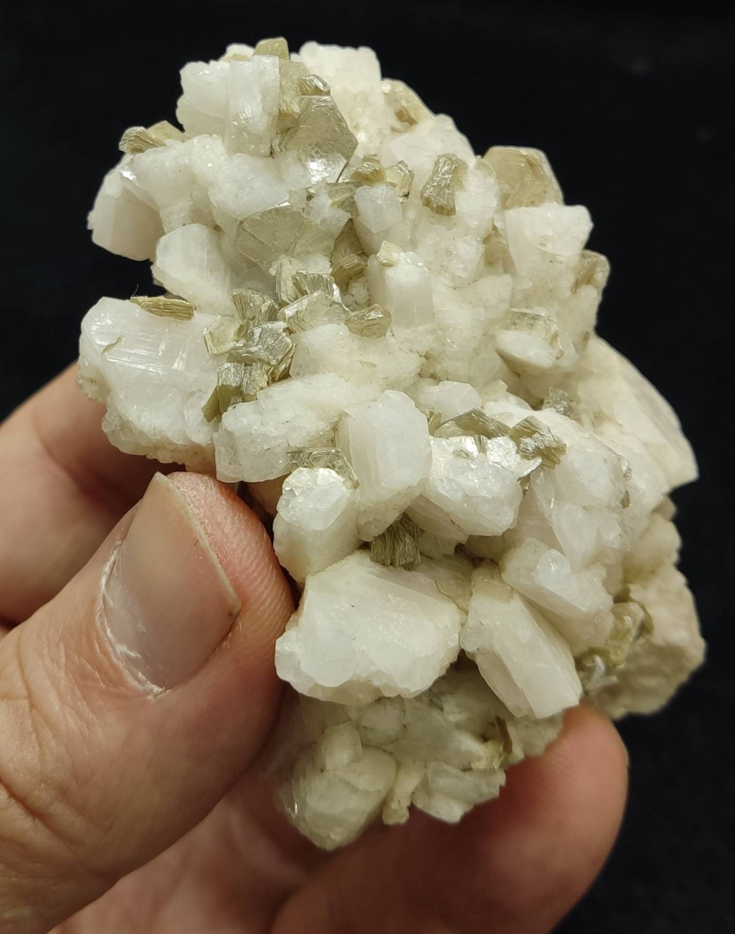 An aesthetic specimen of feldspar/Adularia with muscovite 125 grams