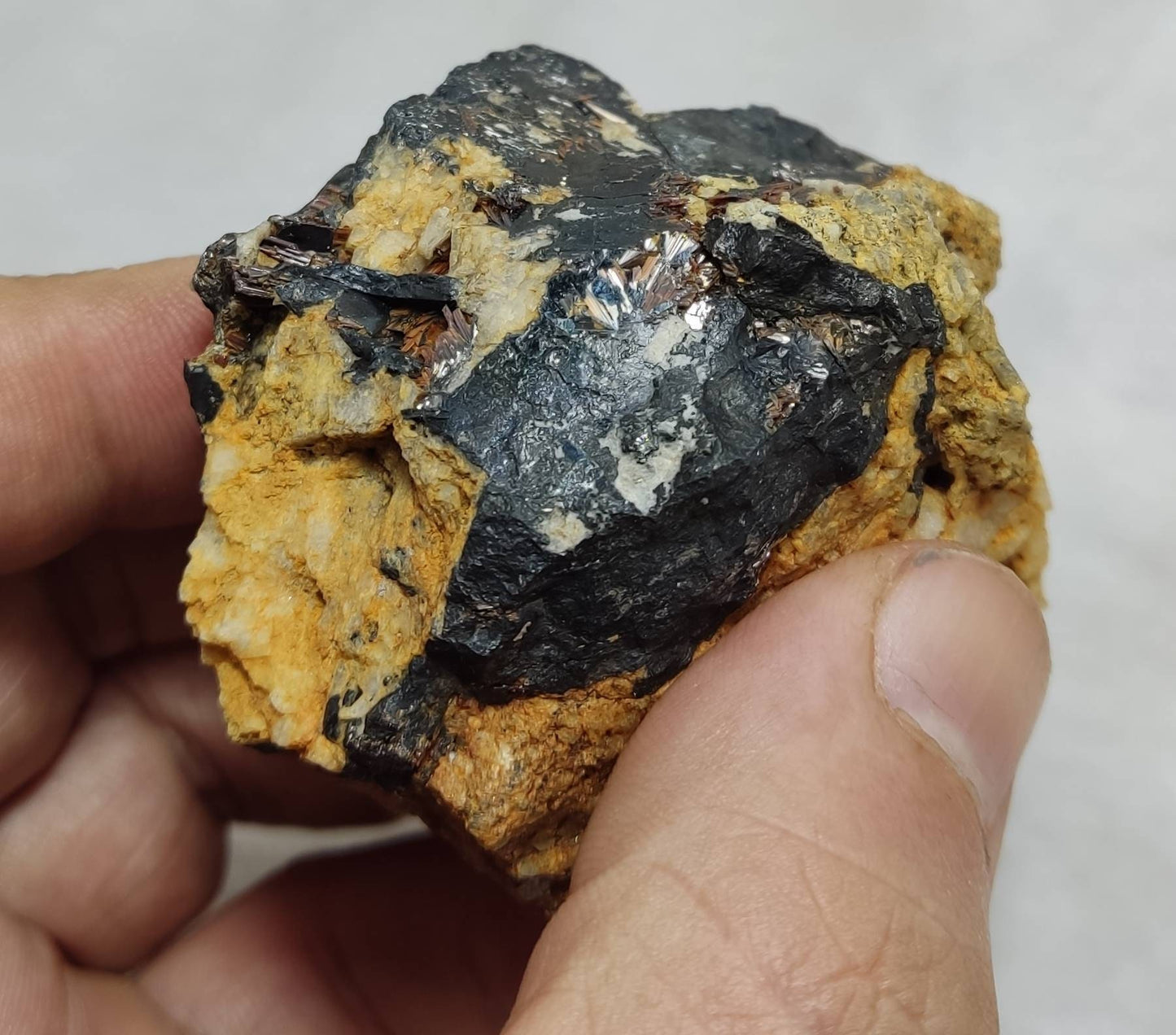 Rutiles on hematite matrix 162 grams