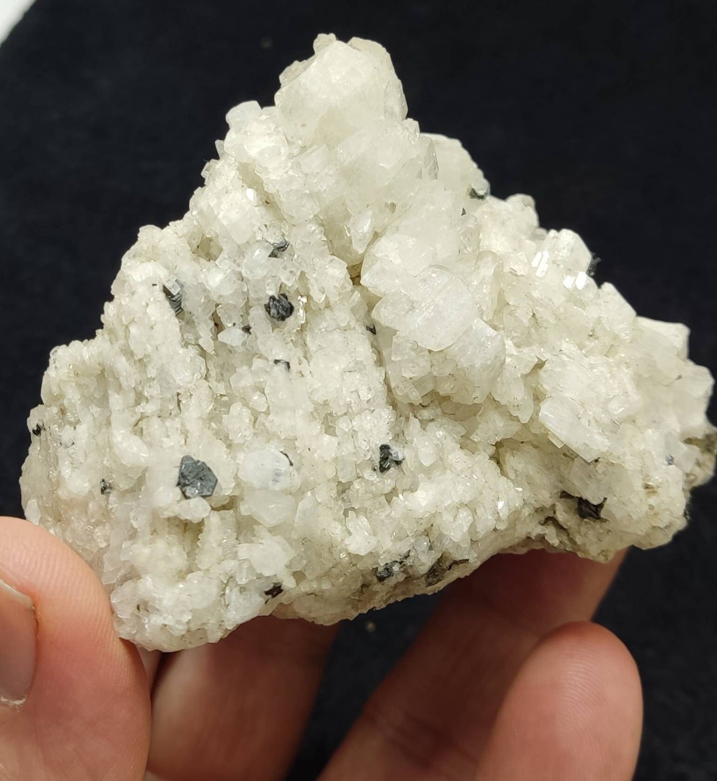 Feldspar/Adularia specimen with mica 199 grams